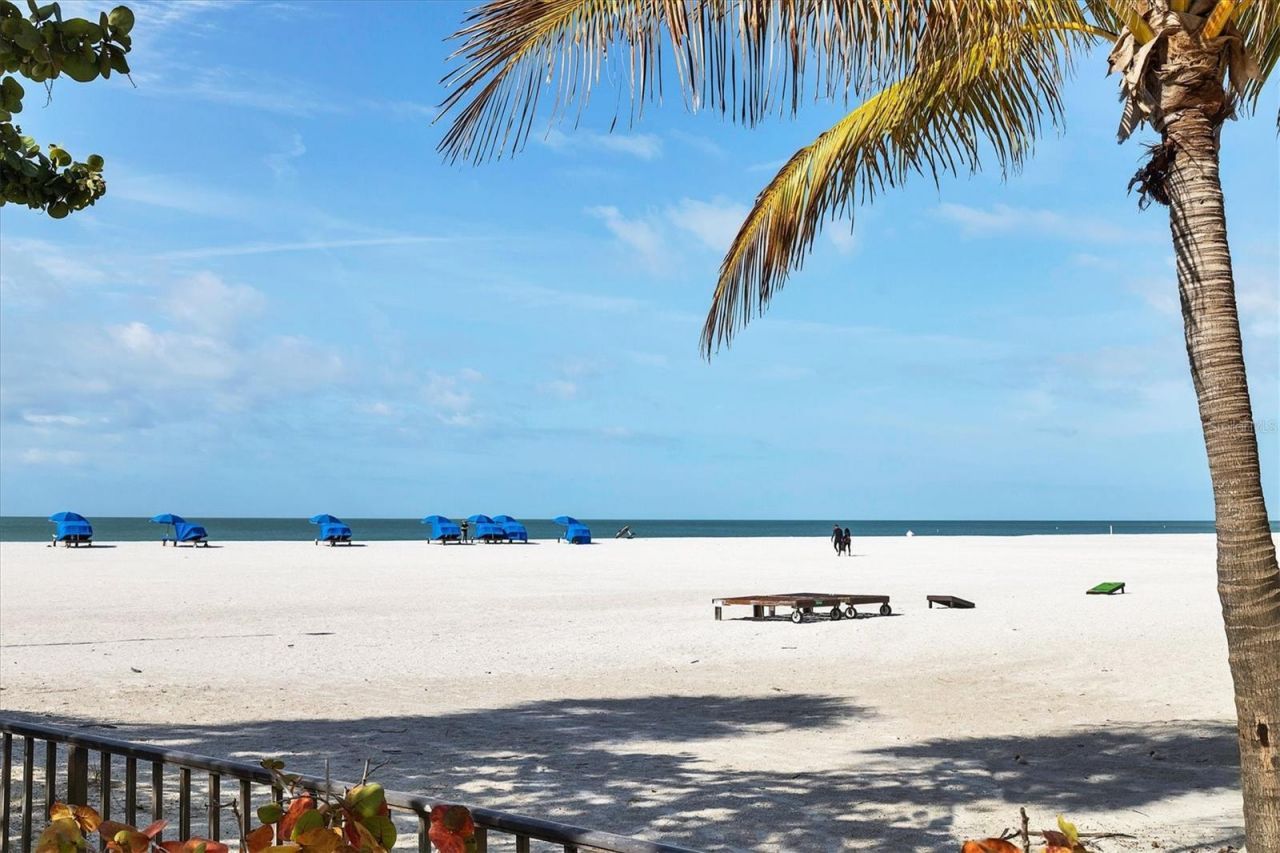 1001 Benjamin Franklin Drive, Unit 206, Sarasota, FL 34236 Photo