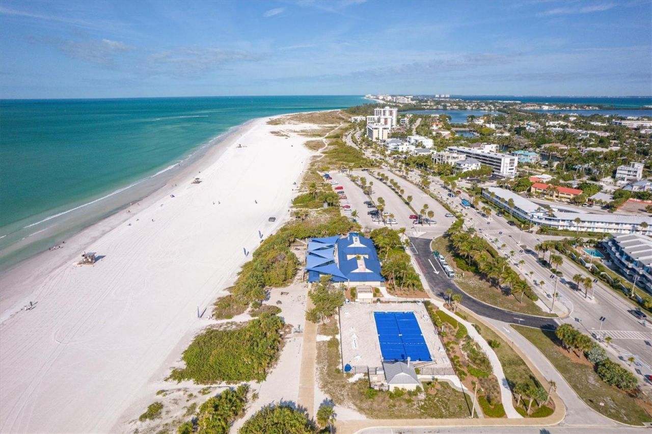 1001 Benjamin Franklin Drive, Unit 206, Sarasota, FL 34236 Photo