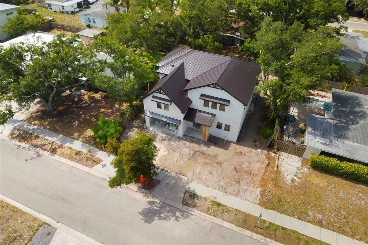 2114 Floyd Street, Sarasota, FL 34239 Photo