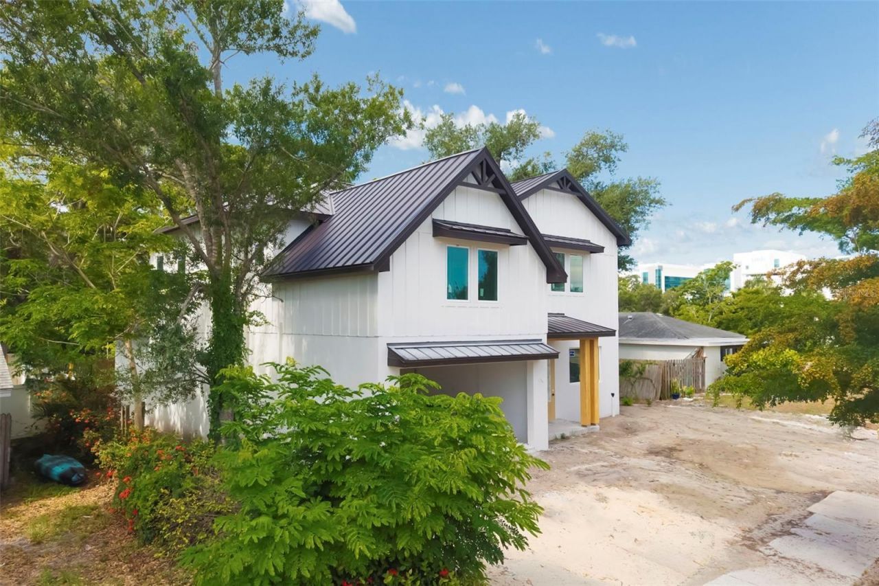 2114 Floyd Street, Sarasota, FL 34239 Photo