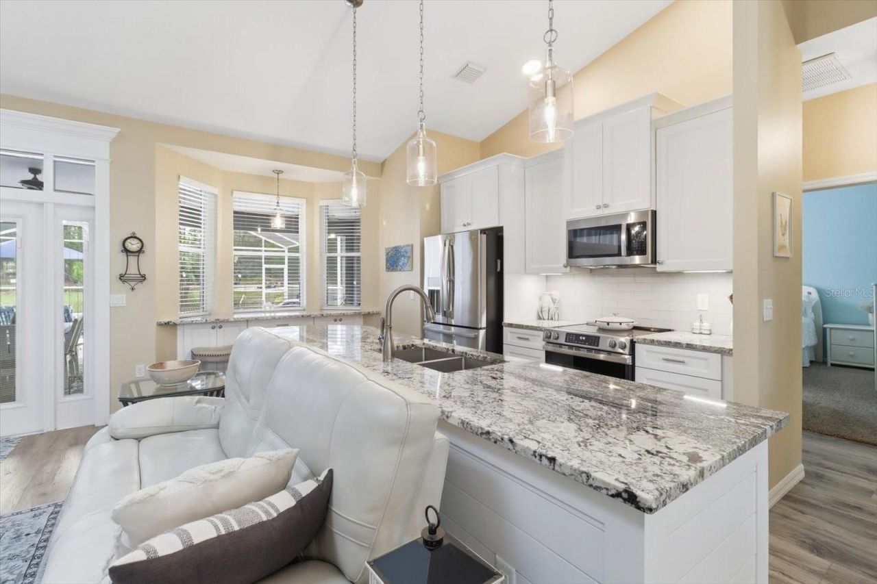 4093 W Pine Ridge Boulevard , Beverly Hills, FL 34465 Photo