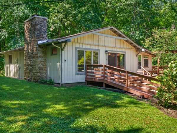 2600 Lanam Ridge Road, Nashville, IN 47448