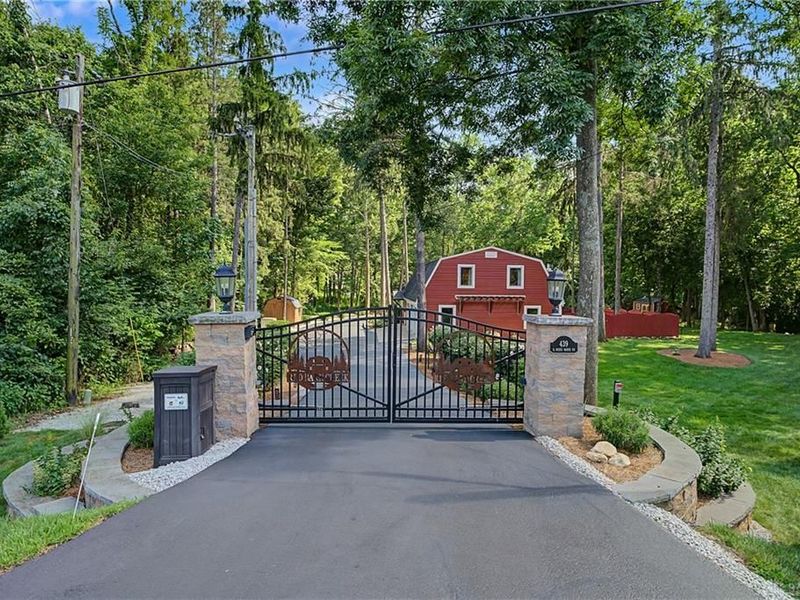 439 E Route 73 Drive, Clearcreek Township, OH 45066 Photo 4
