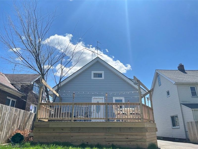 8309 Bancroft Avenue, Cleveland, OH 44105 Photo 27