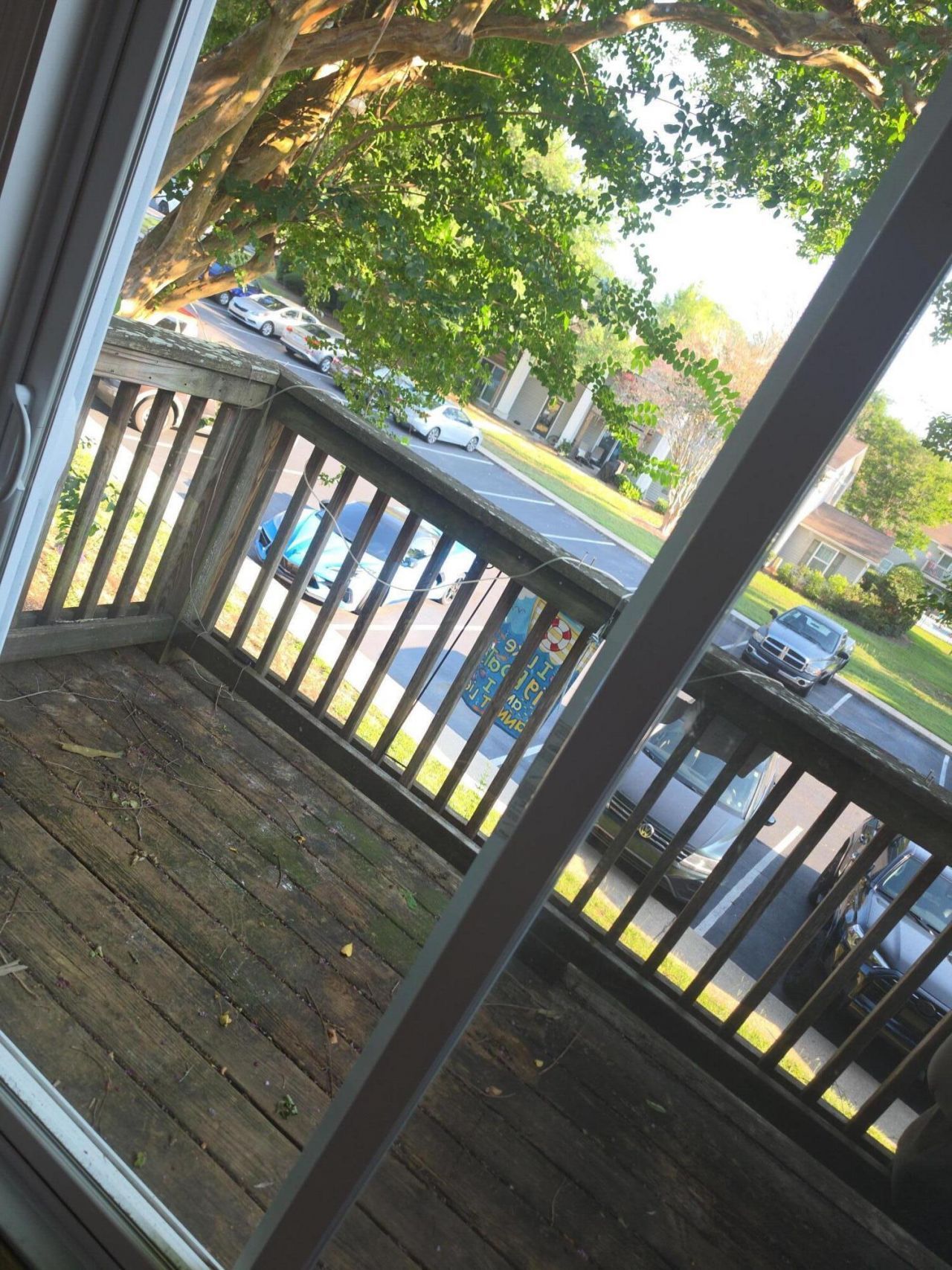 1402 Camp Road Photo 10