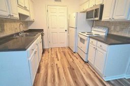 1402 Camp Road photo 4