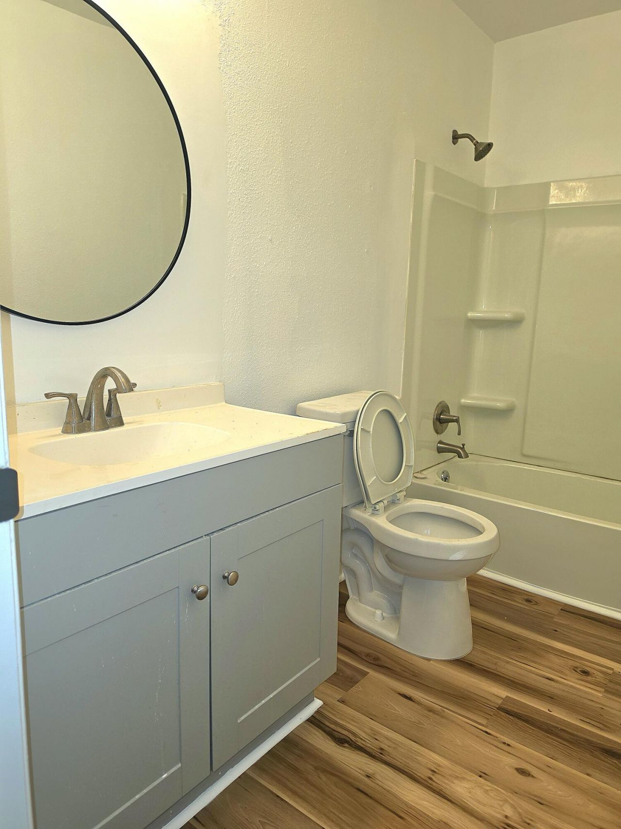 1402 Camp Road Photo 9
