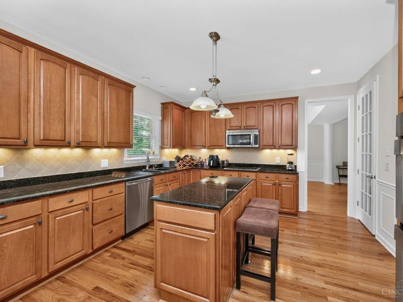 9617 Stonemasters Drive, Symmes Township, OH 45140 Photo 6