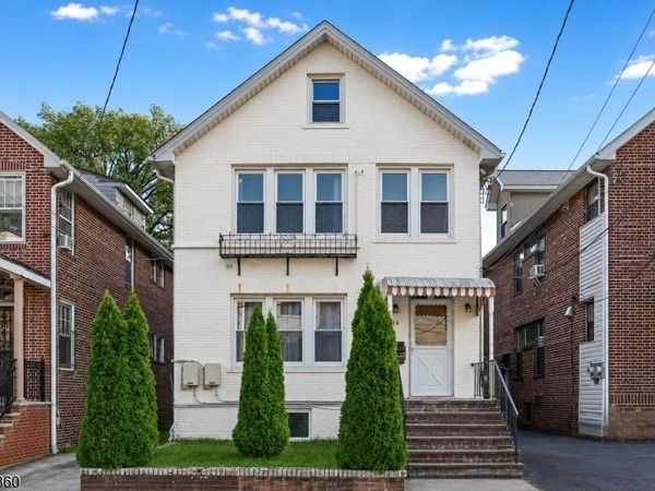 244 Slocum Way, Fort Lee, NJ 07024