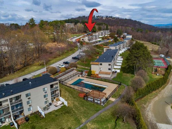 178 Treetop Circle, Unit 1033, Laconia, NH 03246