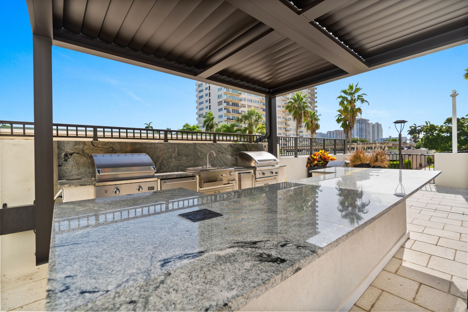 340 Sunset Drive, Unit 1508, Fort Lauderdale, FL 33301 Photo