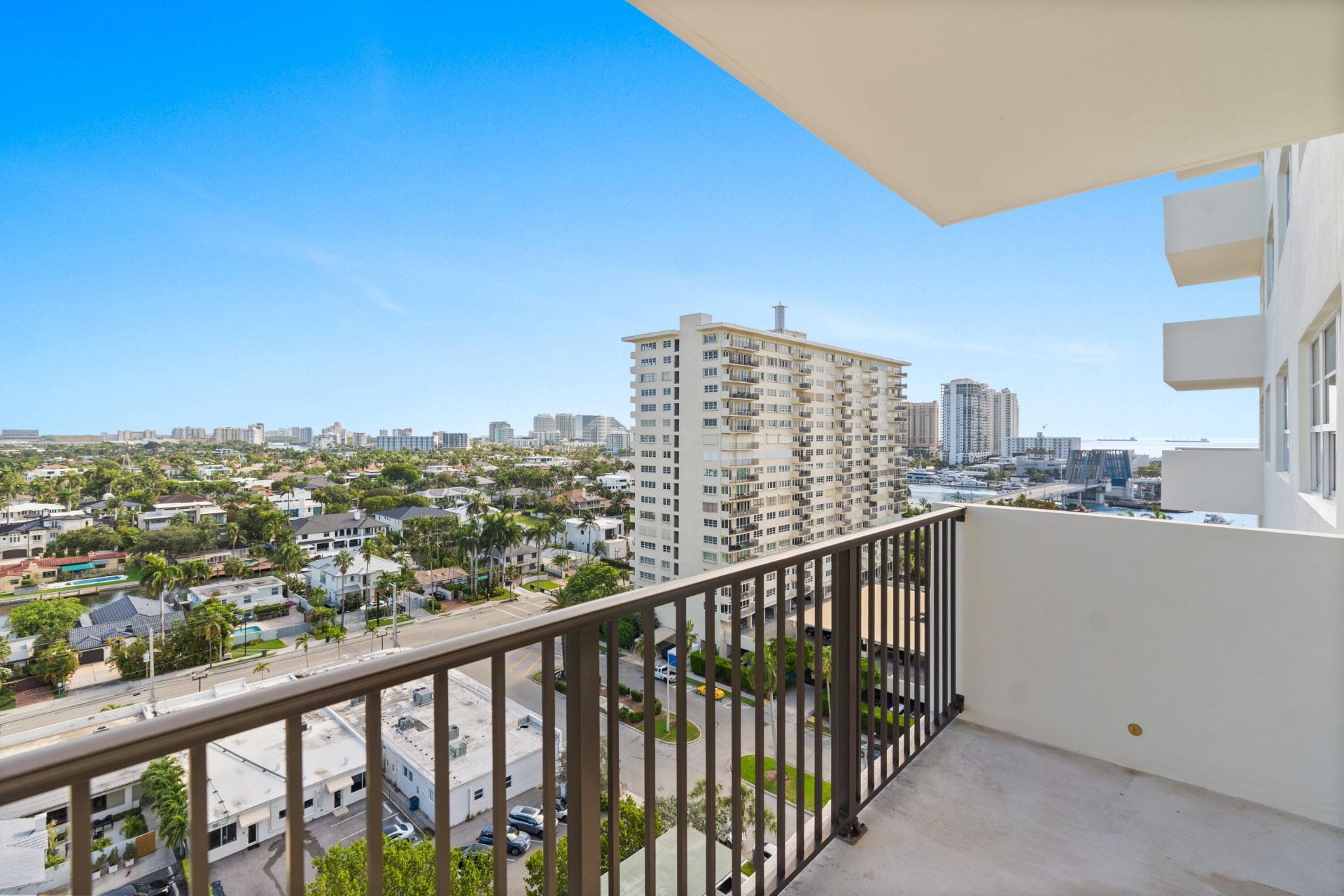 340 Sunset Drive, Unit 1508, Fort Lauderdale, FL 33301 Photo