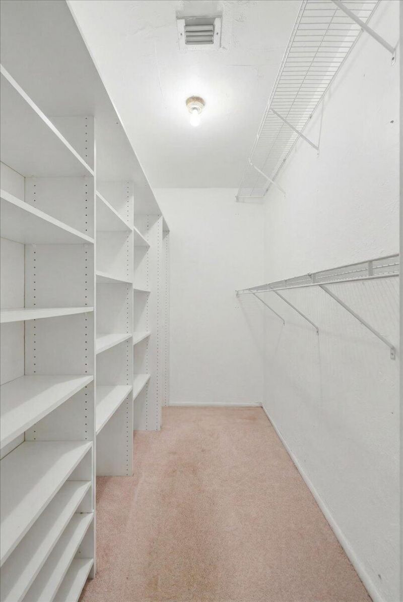 9401 NW 70 Place, Tamarac, FL 33321 Photo