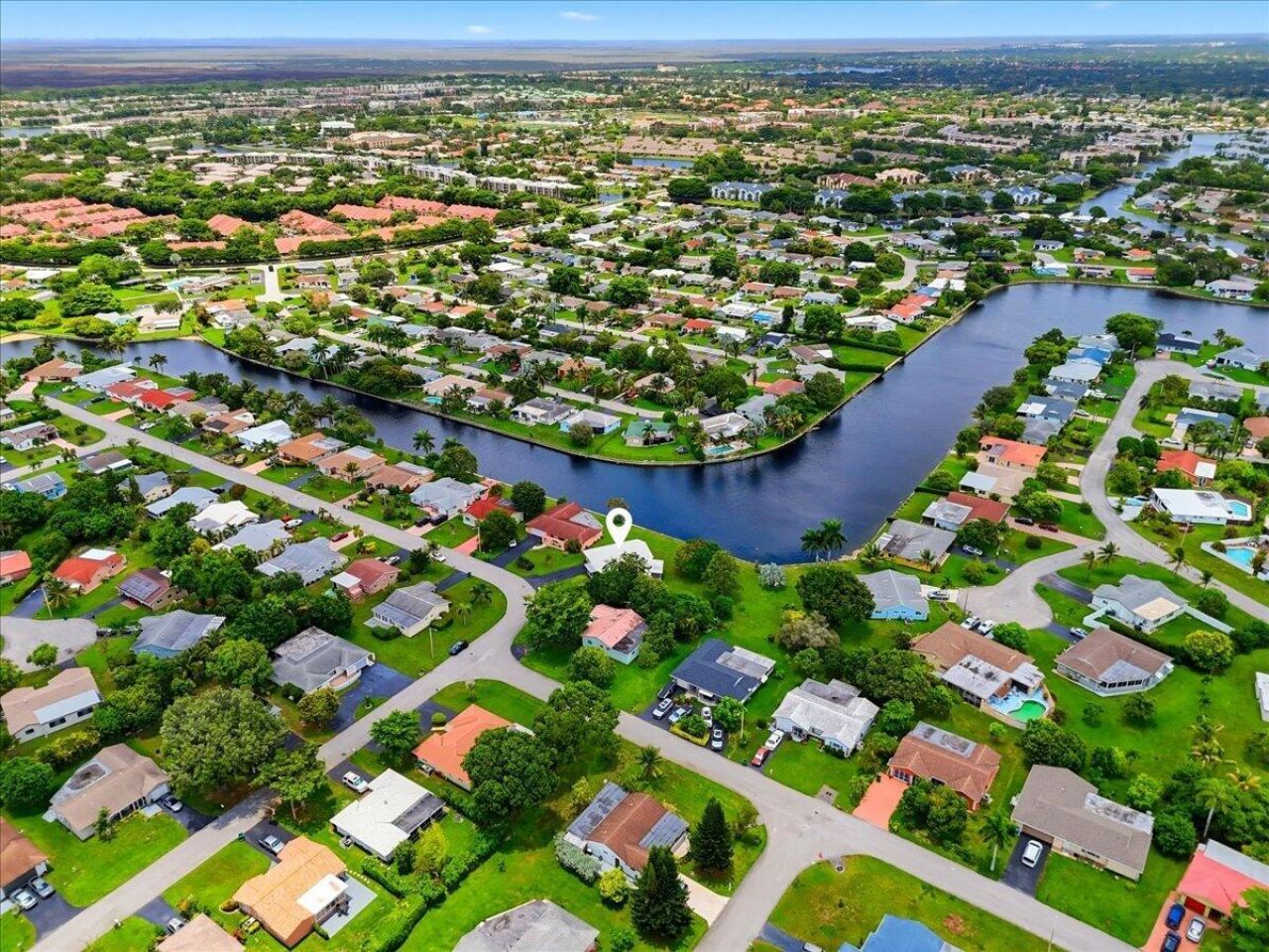 9401 NW 70 Place, Tamarac, FL 33321 Photo