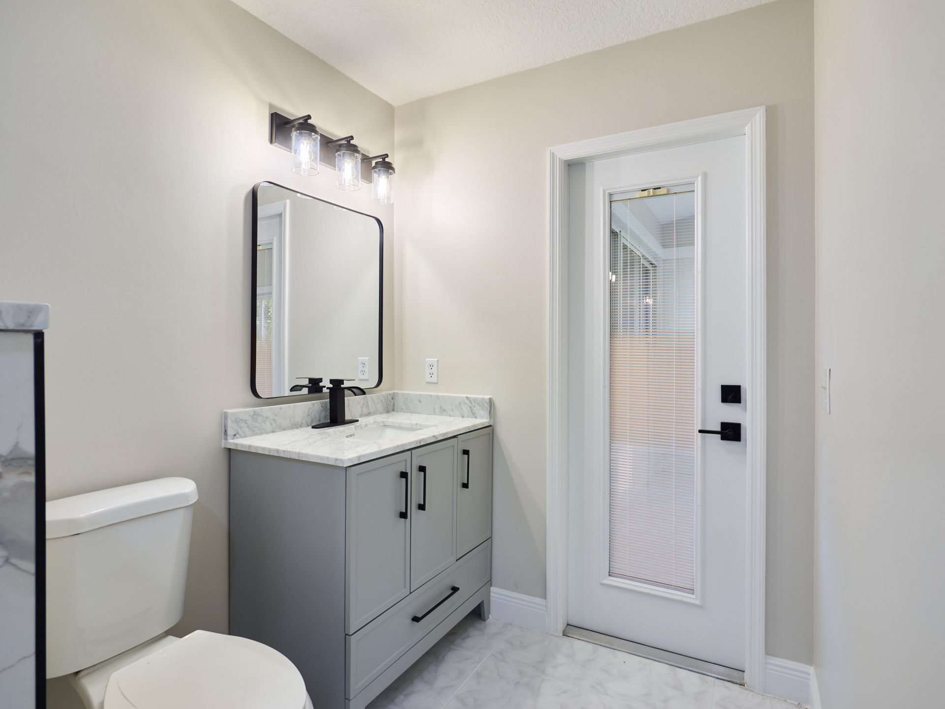 672 SW Ewing Avenue, Port Saint Lucie, FL 34983 Photo