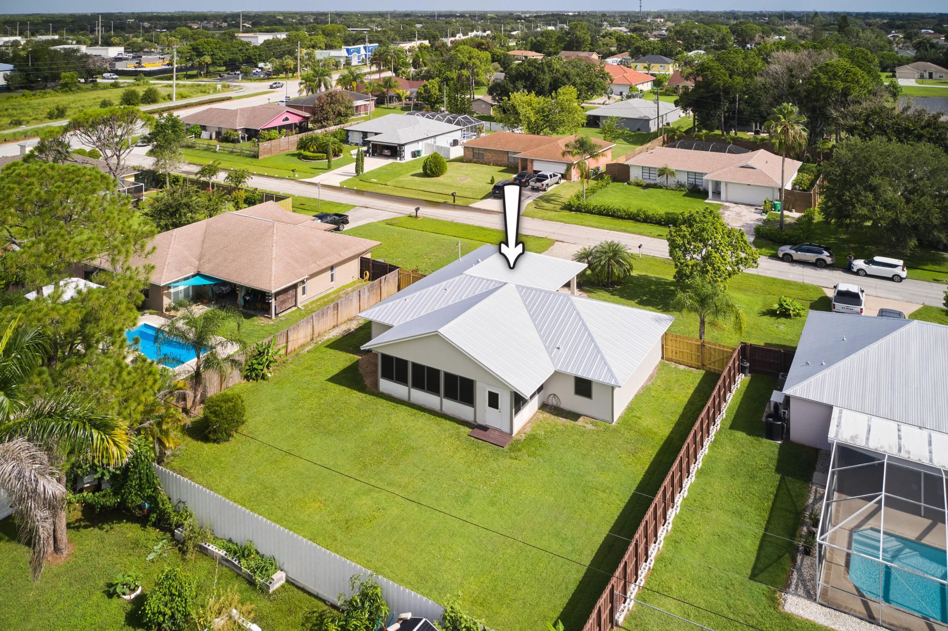 672 SW Ewing Avenue, Port Saint Lucie, FL 34983 Photo