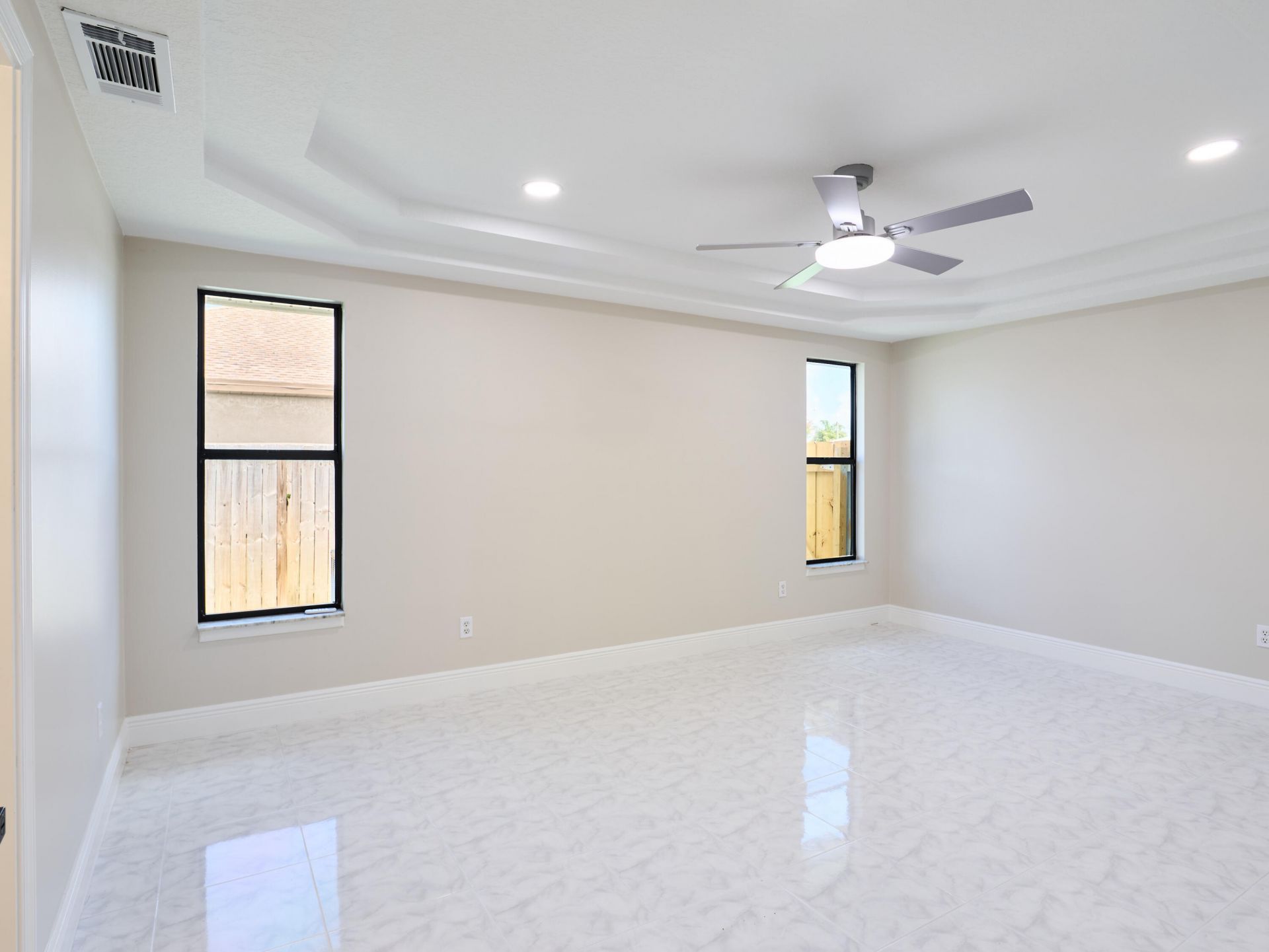 672 SW Ewing Avenue, Port Saint Lucie, FL 34983 Photo