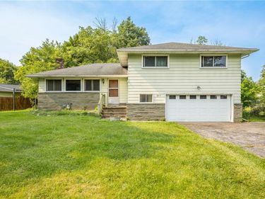 241 Butler Drive, Pittsford, NY 14534