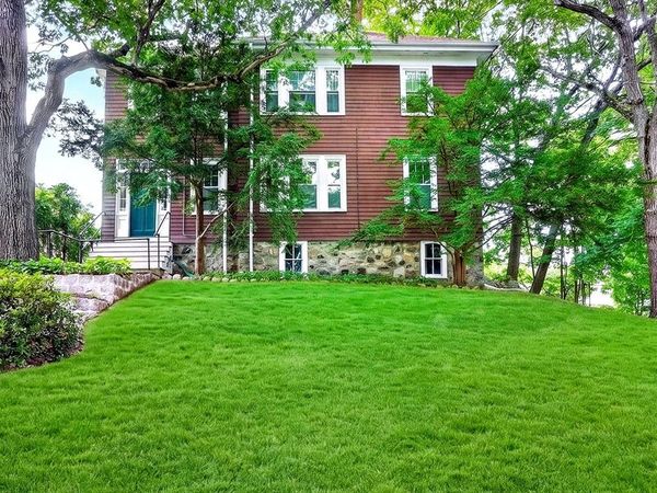 46 Oakland Street, Melrose, MA 02176