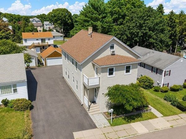 74 California St, Fall River, MA 02723