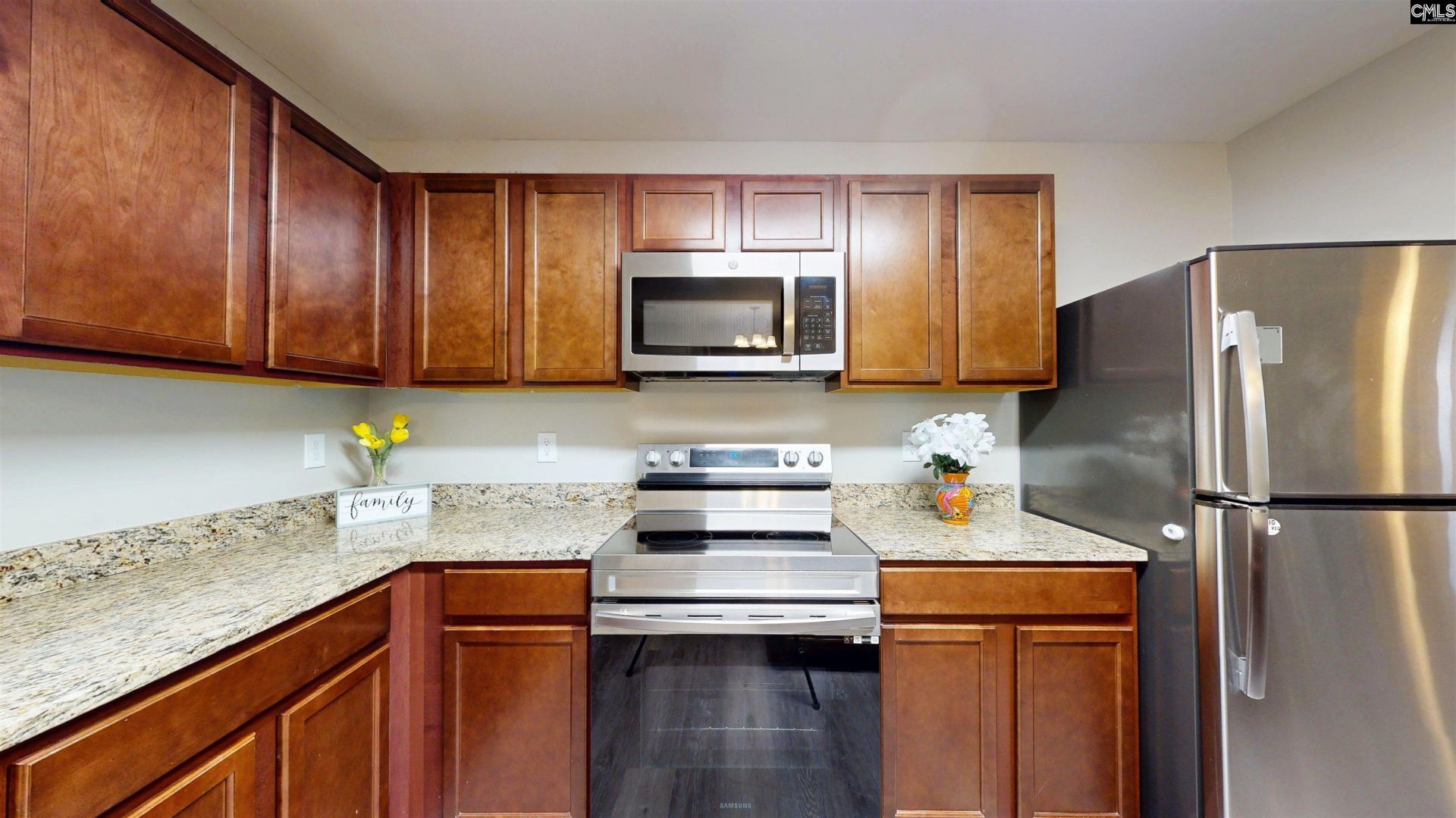 1014 Sequoia Court  Photo 13