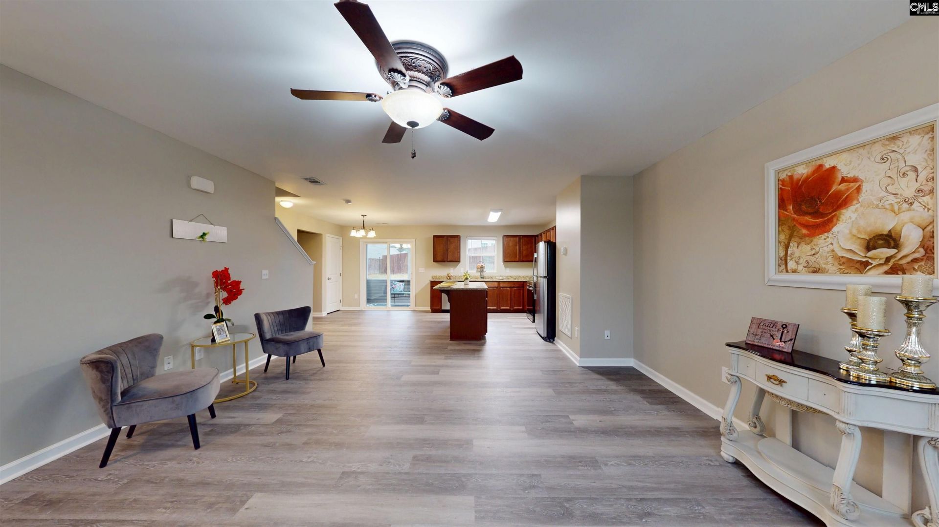 1014 Sequoia Court  Photo 5