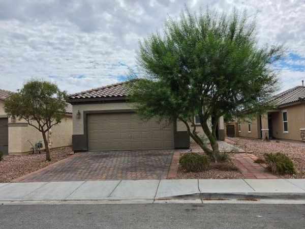 8852 W Quarterhorse Lane, Las Vegas, NV 89148