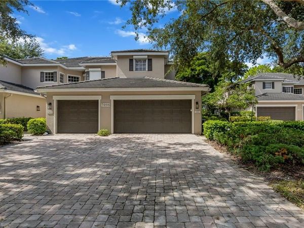 7098 Pond Cypress CT , Unit 102, NAPLES, FL 34109
