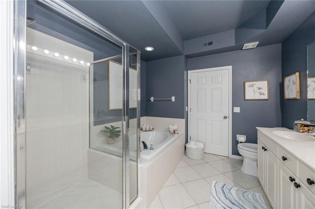 7098 Pond Cypress Ct, Unit 102, Naples, FL 34109 Photo