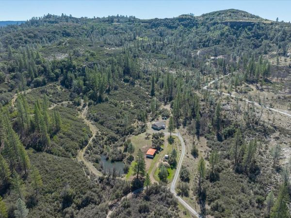 5921 Triple Oaks Dr, Mountain Ranch, CA 95246
