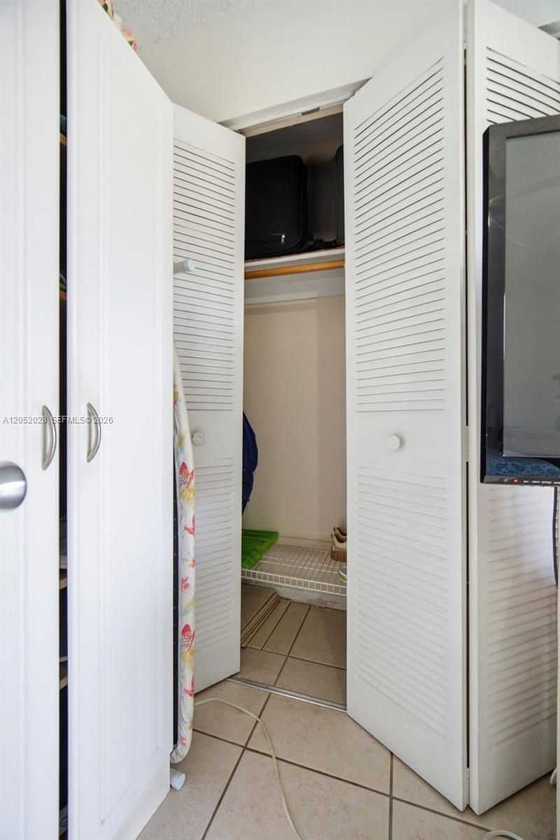 9101 Sunrise Lakes Blvd , Unit 218, Sunrise, FL 33322 Photo