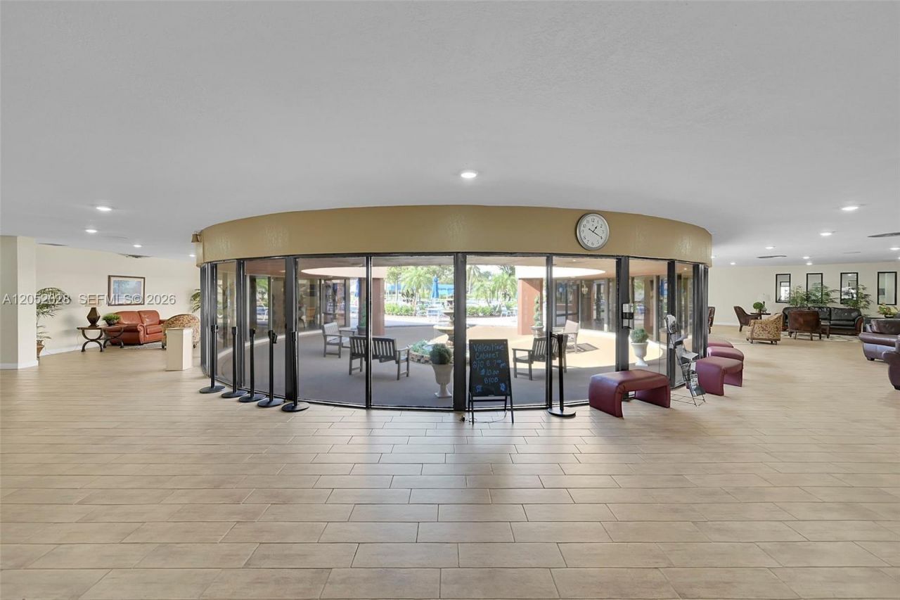 9101 Sunrise Lakes Blvd , Unit 218, Sunrise, FL 33322 Photo