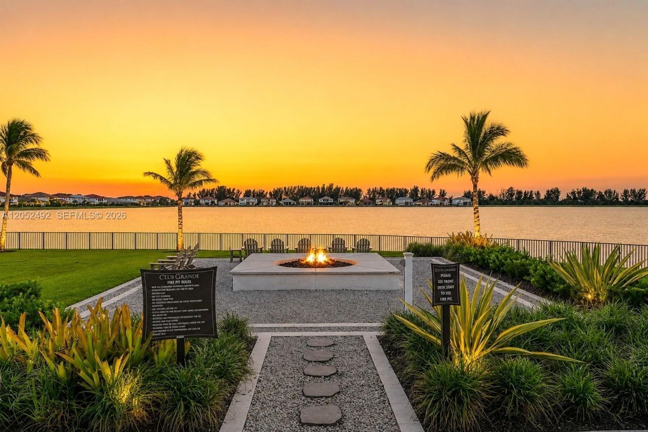 12205 S Parkland Bay Trl, Parkland, FL 33076 Photo