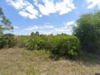 2905 W 55 Street , Lehigh Acres, FL 33971 Photo