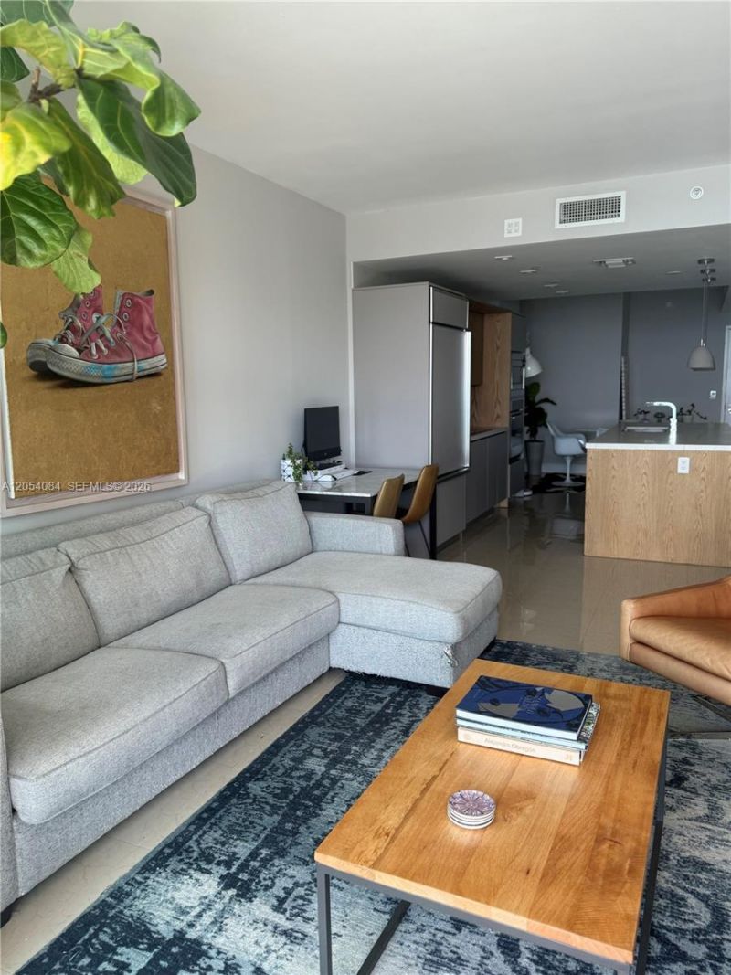 460 NE 28th St, Unit 803, Miami, FL 33137 Photo