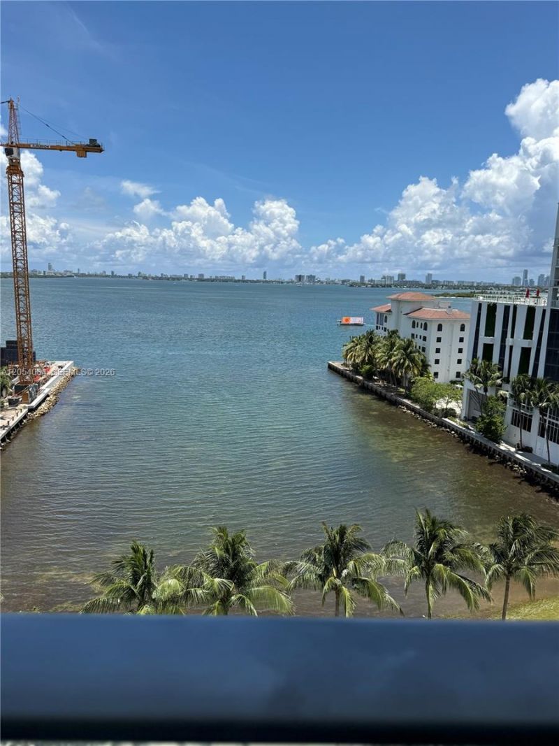 460 NE 28th St, Unit 803, Miami, FL 33137 Photo