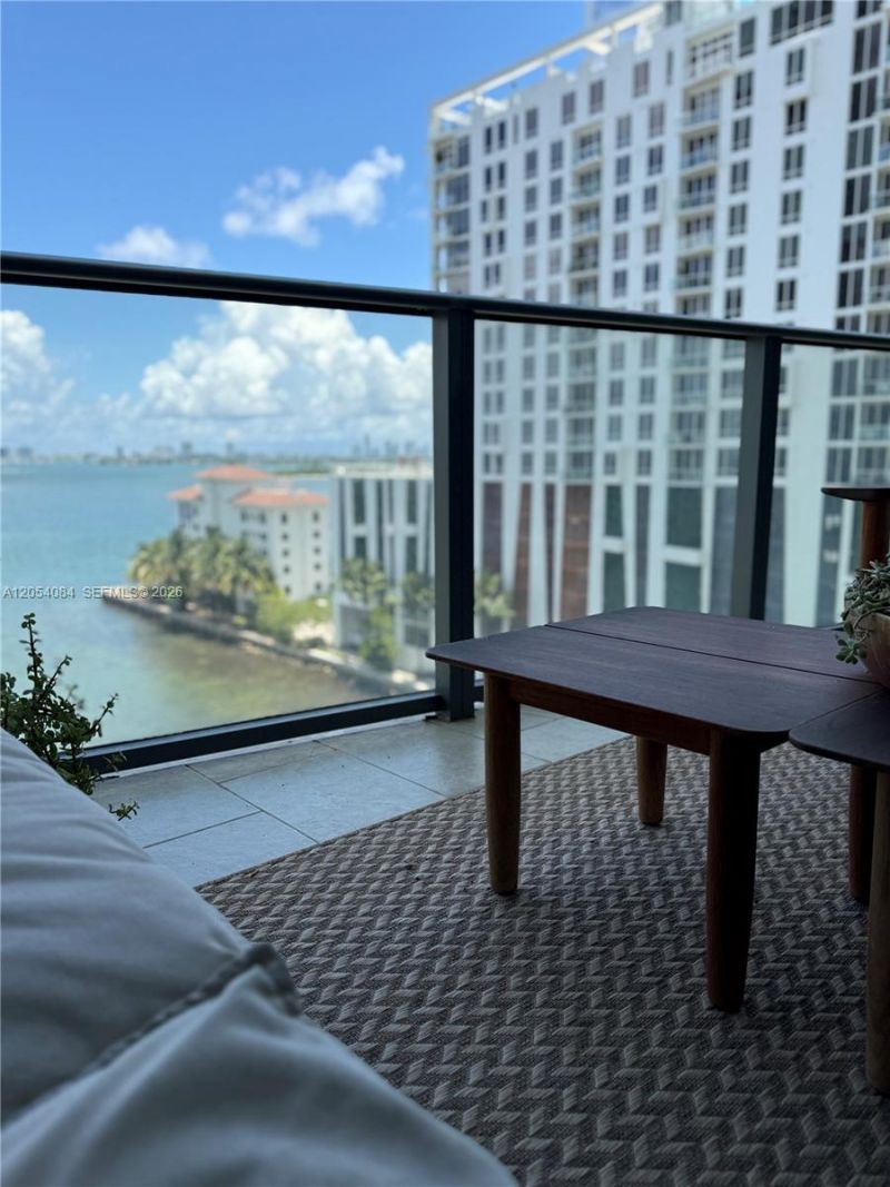460 NE 28th St, Unit 803, Miami, FL 33137 Photo