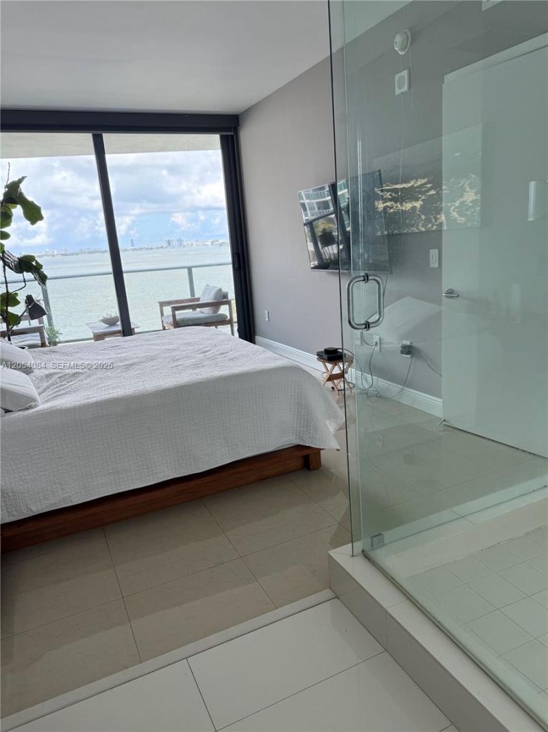 460 NE 28th St, Unit 803, Miami, FL 33137 Photo