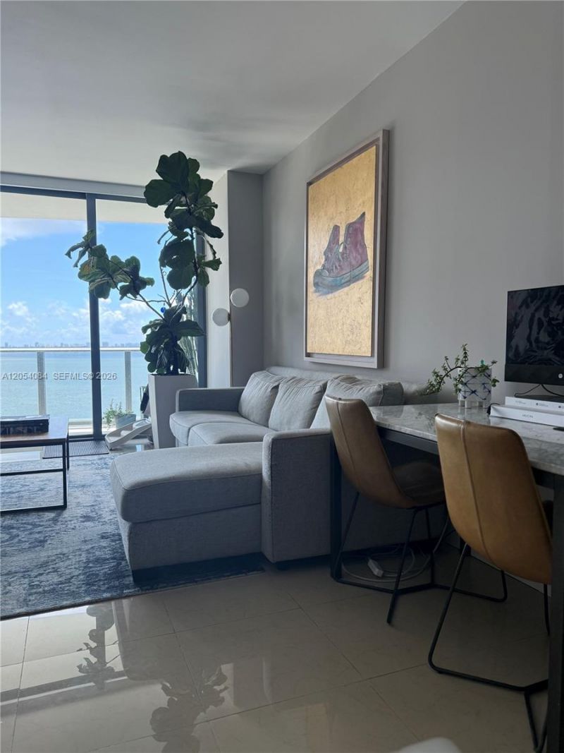 460 NE 28th St, Unit 803, Miami, FL 33137 Photo