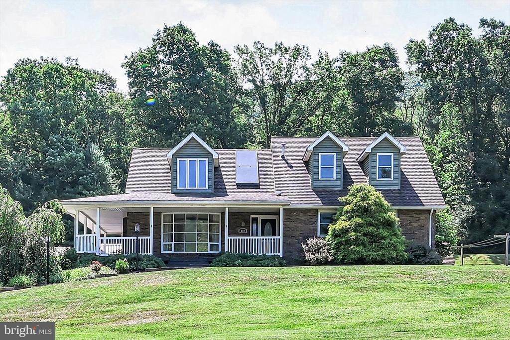 139 MOLLEYSTOWN ROAD, PINE GROVE, PA 17963