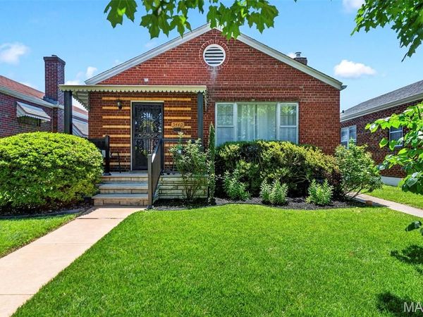 5440 Lindenwood Avenue, St Louis, MO 63109