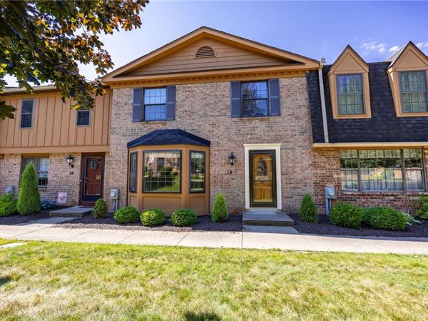 18 Dunbridge Heights, Fairport, NY 14450