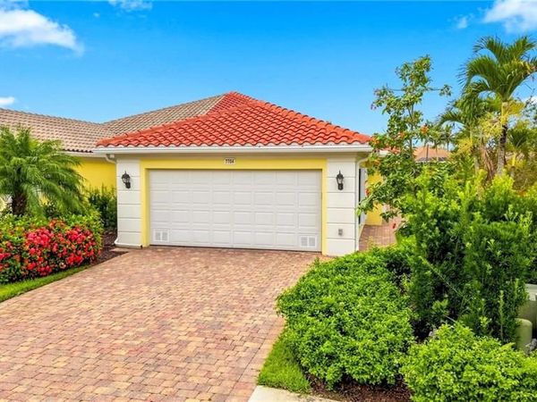 7704 Rozzini LN, NAPLES, FL 34114