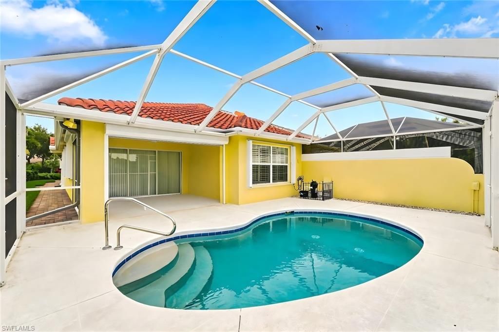 7704 Rozzini Ln, Naples, FL 34114 Photo