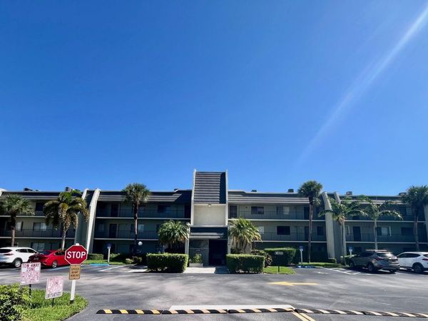 4090 Tivoli Court, Unit 301, Lake Worth, FL 33467