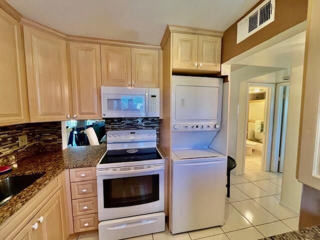 4090 Tivoli Court, Unit 301, Lake Worth, FL 33467 Photo