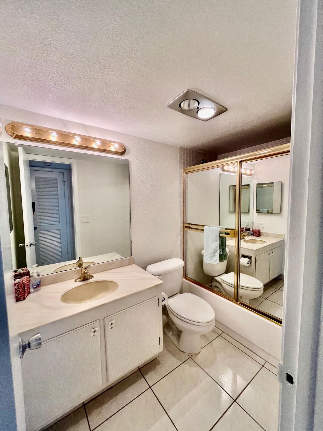 4090 Tivoli Court, Unit 301, Lake Worth, FL 33467 Photo