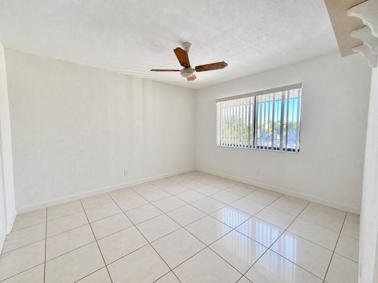 4090 Tivoli Court, Unit 301, Lake Worth, FL 33467 Photo