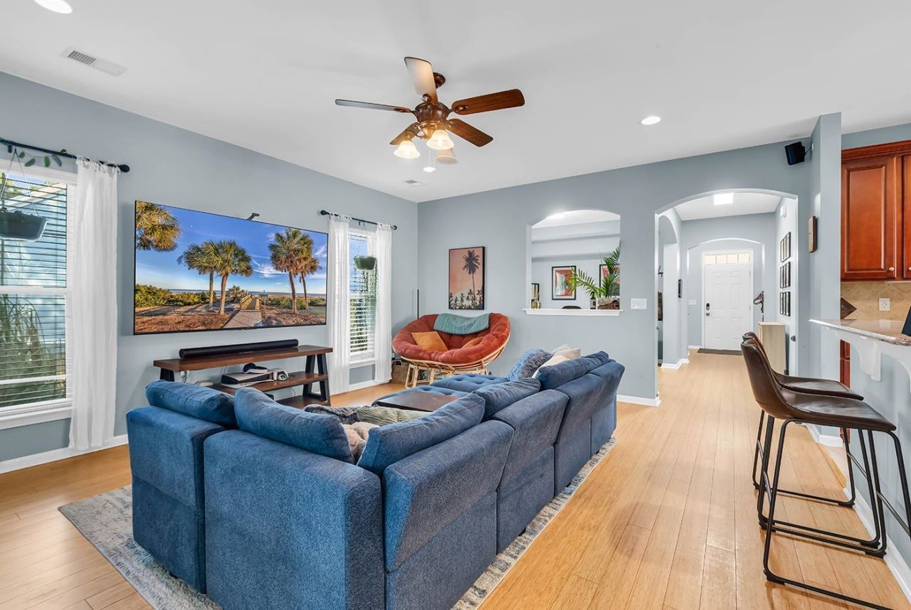 1005 Elysium Ct. Photo 10