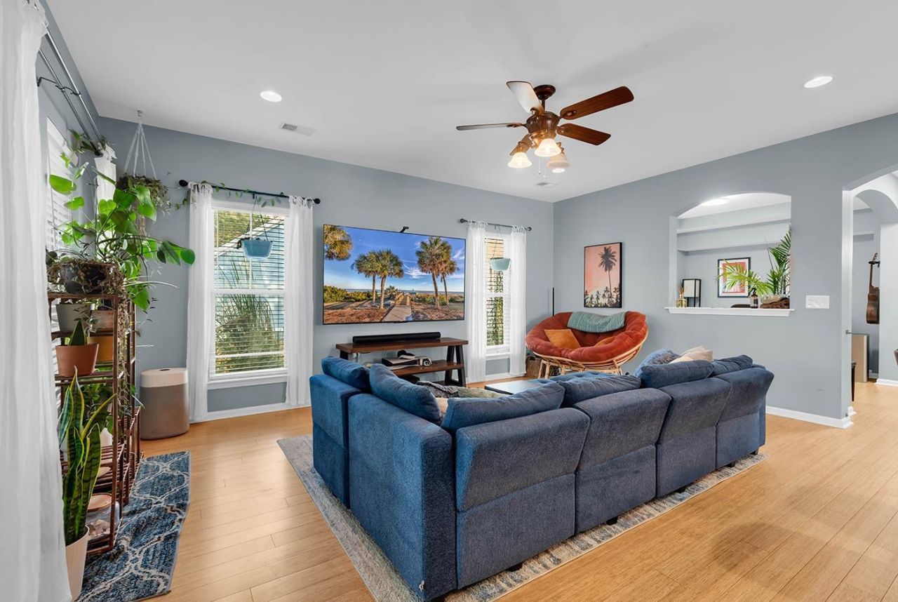 1005 Elysium Ct. Photo 9